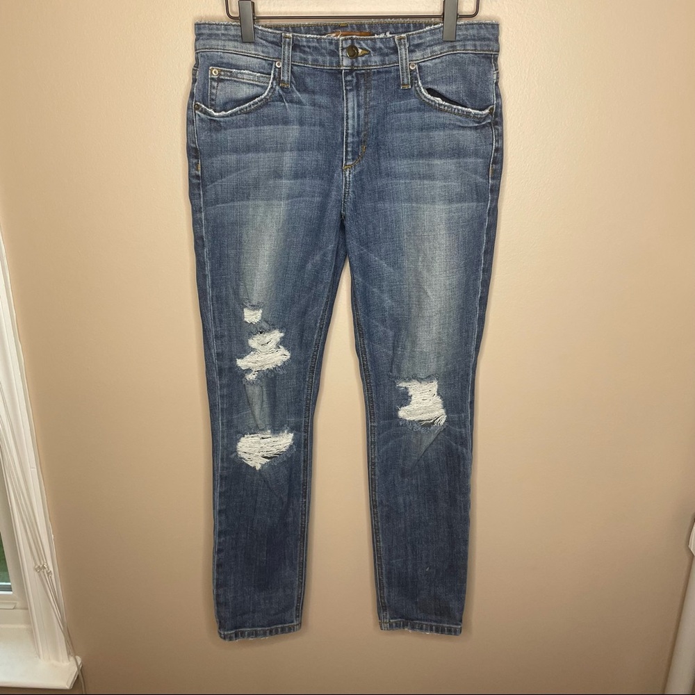Joes Jeans The Billie Ankle Boyfriend Distressed Jeans Size 27